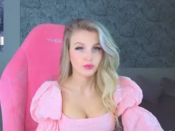 emilydancee – webcam model profile photo