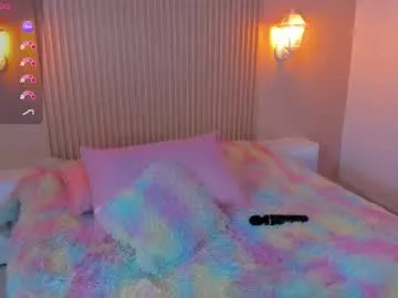 bestblondiiecb – webcam model profile photo Image 10