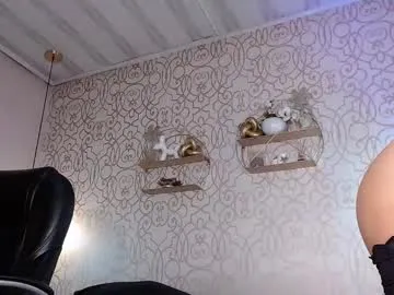 alexataylorr_ – webcam model profile photo Image 2