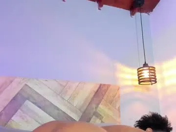 little_effy18_ – webcam model profile photo Image 11