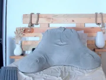 venus_cherry885 – webcam model profile photo Image 14