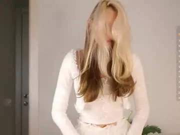 sellapink – webcam model profile photo Image 12