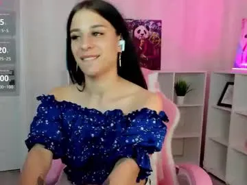 elina_nortas – webcam model profile photo Image 10