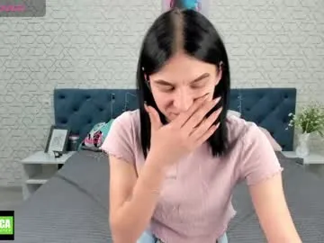 elina_nortas – webcam model profile photo Image 2