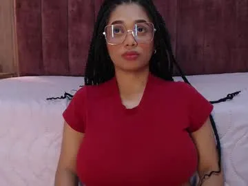 makarena_medina – webcam model profile photo Image 4