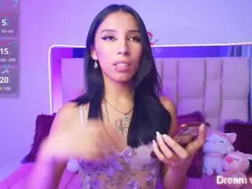 Ninjainia – webcam model profile photo Image 17