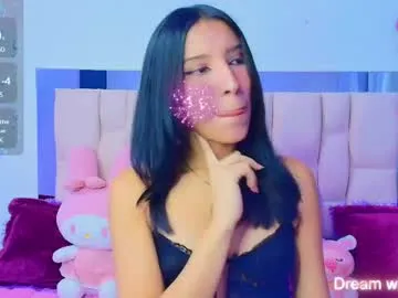 Ninjainia – webcam model profile photo Image 6