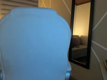 briadominick – webcam model profile photo Image 3