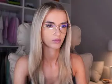 _sirine_ – webcam model profile photo Image 18