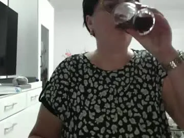 erikawhite54 – webcam model profile photo