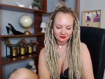 mon1_day – webcam model profile photo Image 7