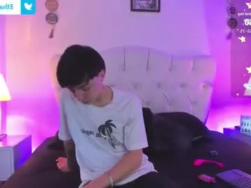 kitty__sophie – webcam model profile photo Image 9