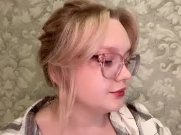 breeding_material – webcam model profile photo Image 11