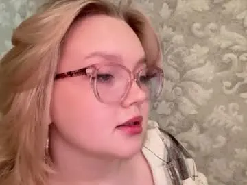 breeding_material – webcam model profile photo Image 12