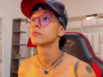 simsibaby – webcam model profile photo Image 2