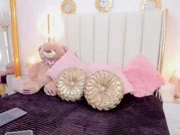 sweet_reverie – webcam model profile photo Image 4