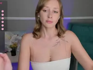 phoebepaw – webcam model profile photo Image 2
