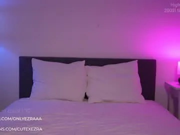 lanie__ – webcam model profile photo Image 8