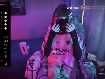 evymiuu – webcam model profile photo Image 8