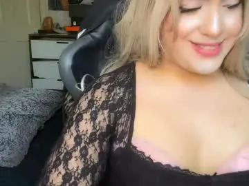 milly_shy – webcam model profile photo Image 6