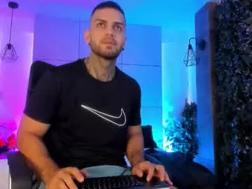 bestblondiiecb – webcam model profile photo Image 4