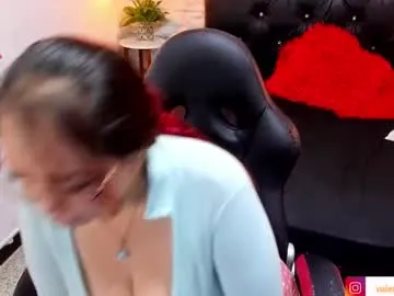 Blonde_sexy21 – webcam model profile photo Image 2