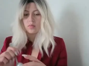 missvalery_1 – webcam model profile photo Image 10