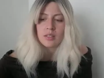 missvalery_1 – webcam model profile photo Image 11