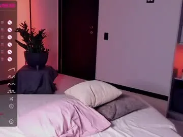 diana_santy – webcam model profile photo Image 14