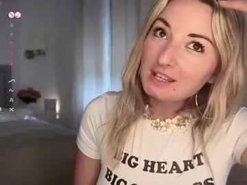 kalisa_pearl – webcam model profile photo Image 6