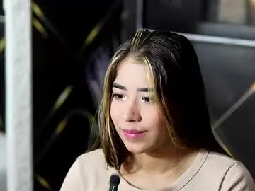 coyness_geneva – webcam model profile photo Image 6