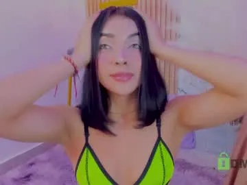 abrilhelena8 – webcam model profile photo Image 16