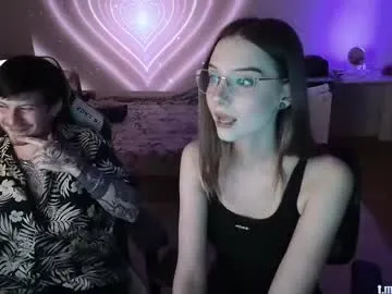 faplex – webcam model profile photo Image 2