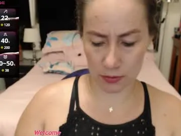 merycouple – webcam model profile photo Image 4