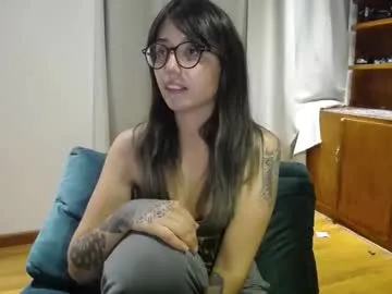 foxyroxie777 – webcam model profile photo Image 8