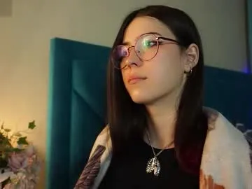 jacques_season – webcam model profile photo Image 15