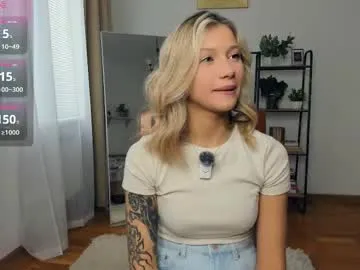 misssweettie – webcam model profile photo Image 15