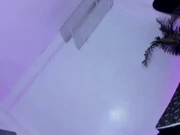 catalina69 – webcam model profile photo Image 9