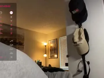 skinnys_couple_ – webcam model profile photo Image 16