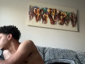 skinnys_couple_ – webcam model profile photo Image 2