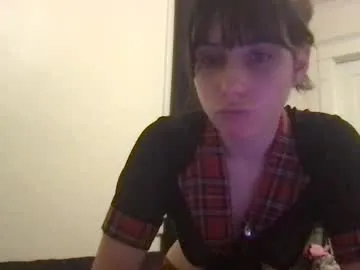 intrigueeme – webcam model profile photo Image 3