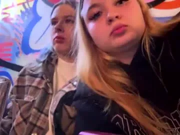 kitty__sophie – webcam model profile photo Image 2