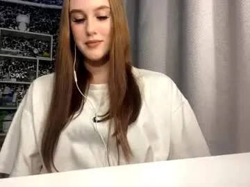 myviolet_rush – webcam model profile photo Image 2