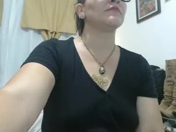 bb_lourels_ – webcam model profile photo Image 16