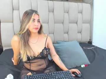 janet_fish – webcam model profile photo Image 18