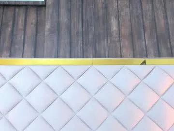 little_effy18_ – webcam model profile photo Image 6