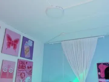 lucia_rios – webcam model profile photo Image 12