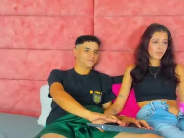 warm_whispers – webcam model profile photo Image 7