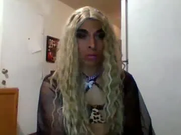 marianalopez81 – webcam model profile photo Image 5