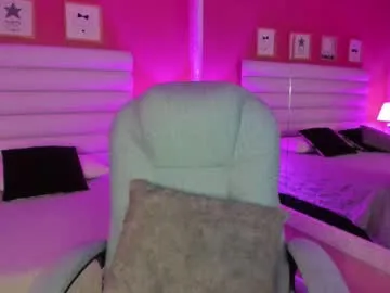 _sirine_ – webcam model profile photo Image 12